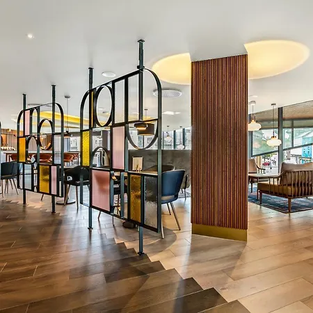 The Glasshouse Σλίγκο