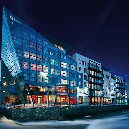 The Glasshouse ホテル 4*