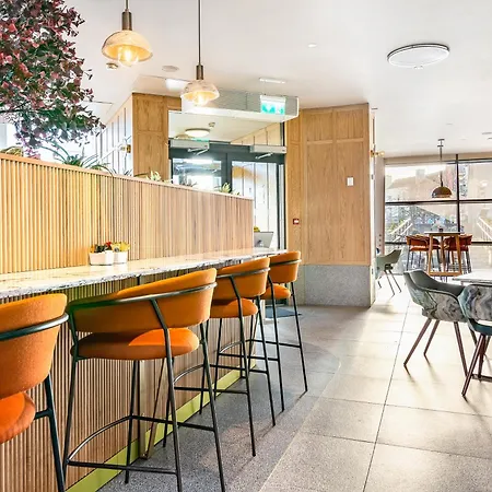 The Glasshouse 4* Σλίγκο