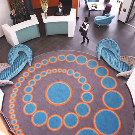 The Glasshouse Ξενοδοχείο 4*