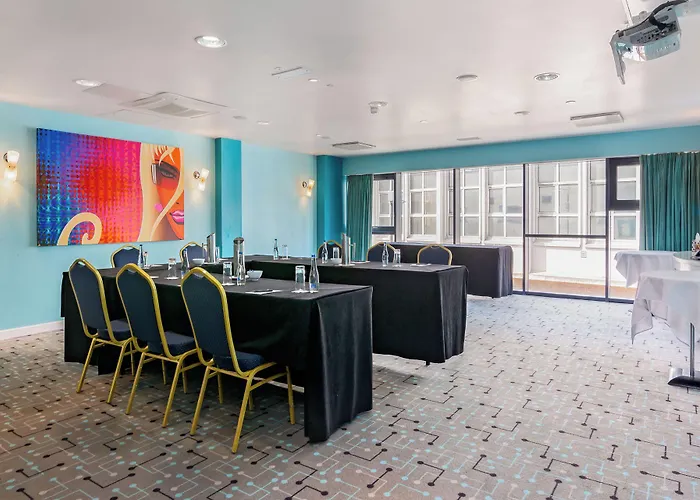 The Glasshouse Hotel